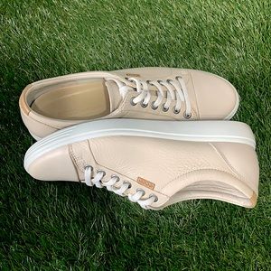 ECCO Women’s Soft 7 Sneaker